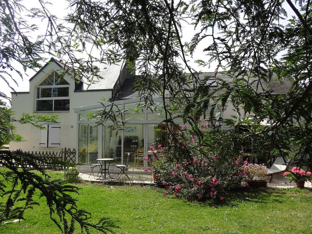 Au Bas Chalonge Chambres D'Hotes Ligné Екстериор снимка